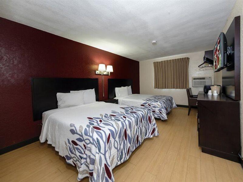Red Roof Inn Jacksonville - Cruise Port Eksteriør billede
