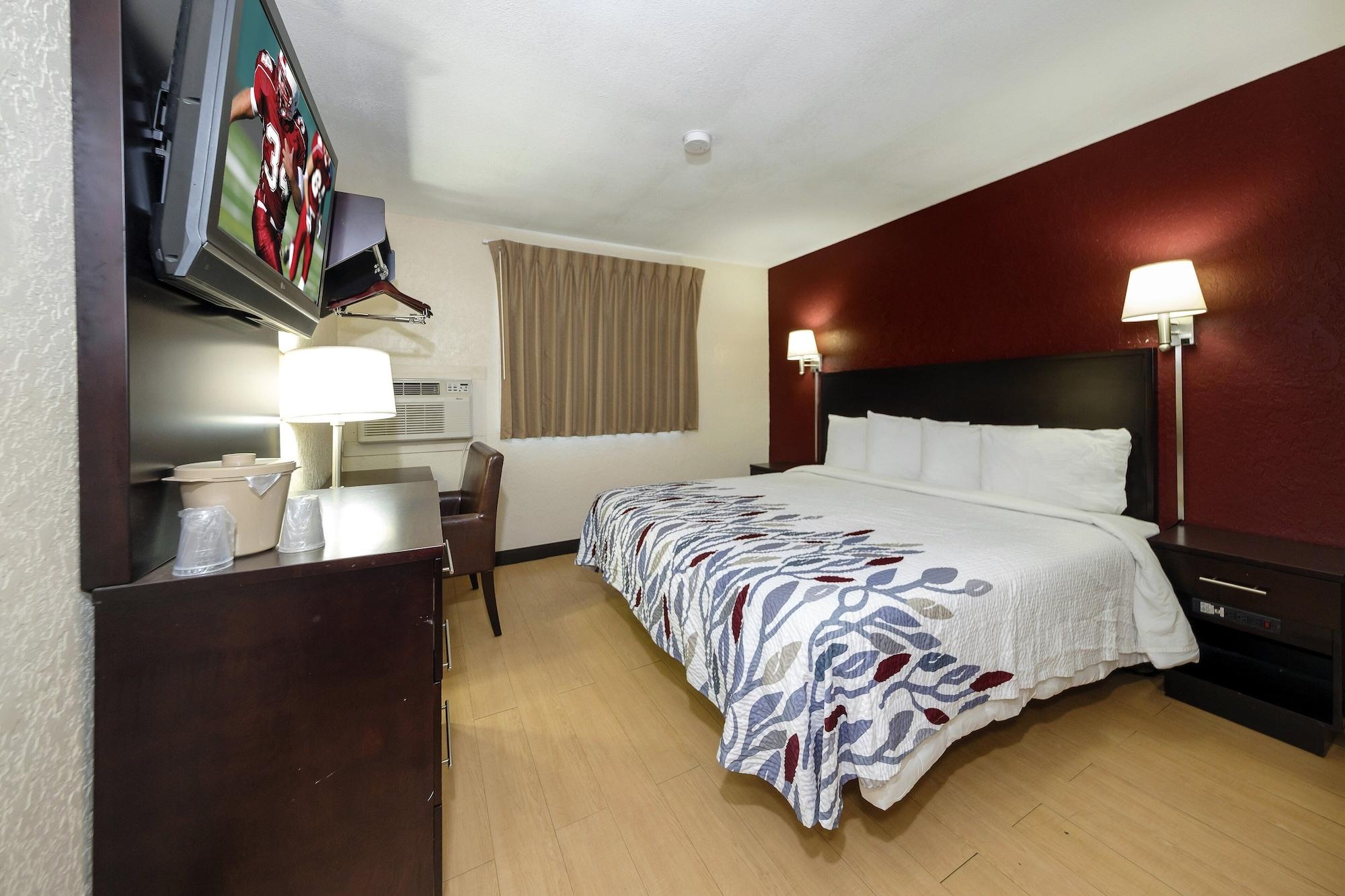Red Roof Inn Jacksonville - Cruise Port Eksteriør billede