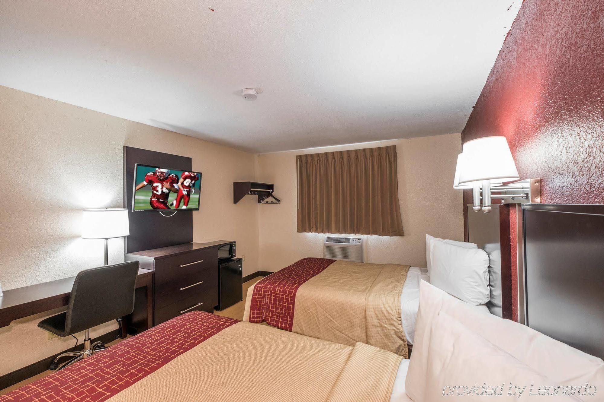 Red Roof Inn Jacksonville - Cruise Port Eksteriør billede